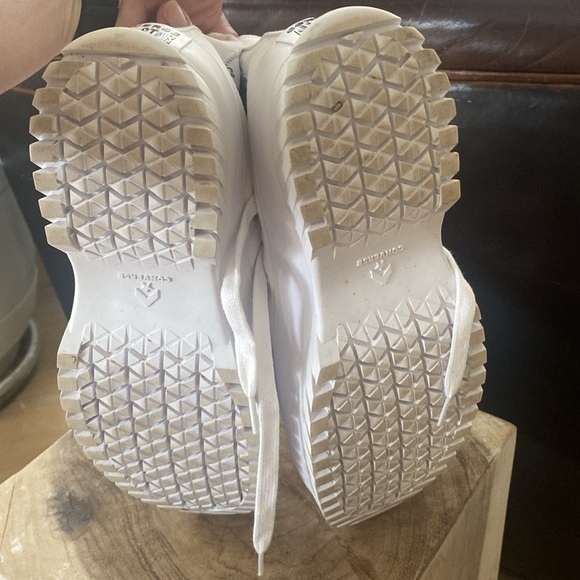 Like new Converse Chuck Taylor Lugged HighTops Sneakers - Picture 7 of 15